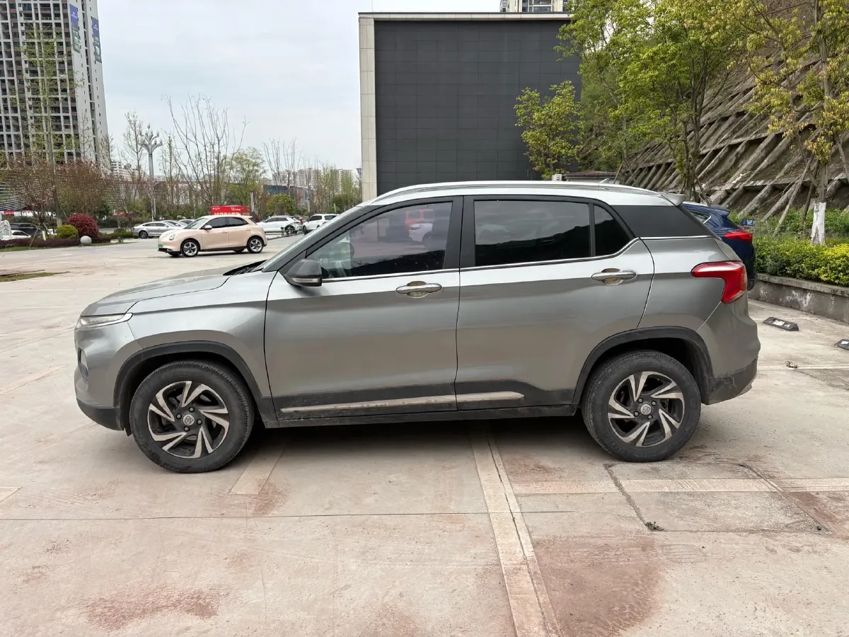 2017 BaoJun 510 1.5L 112HP L4 6MT,autocango,china used car exporter,china ev exporter,chinese used car exporter,chinese used ev exporter