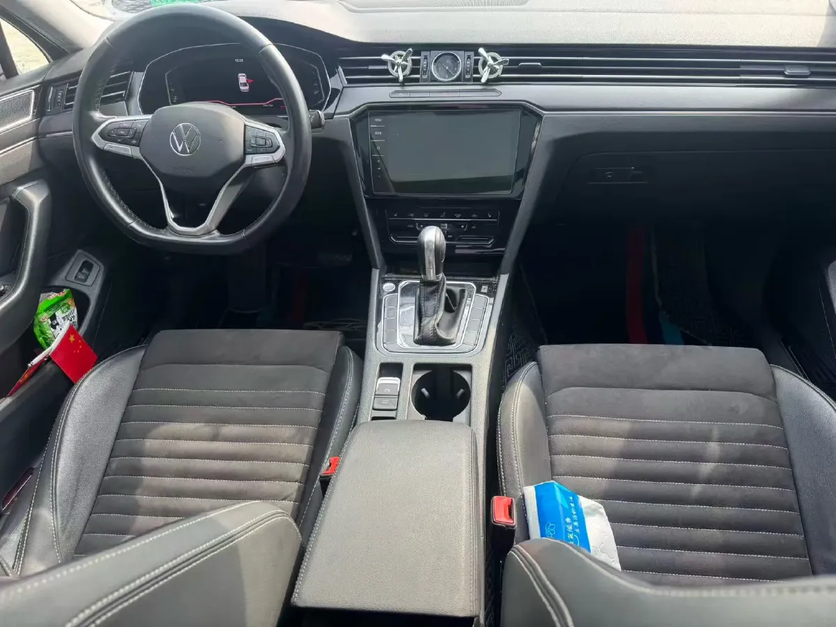 2021 Volkswagen Magotan 2.0T 186HP L4 7DCT,autocango,china used car exporter,china ev exporter,chinese used car exporter,chinese used ev exporter