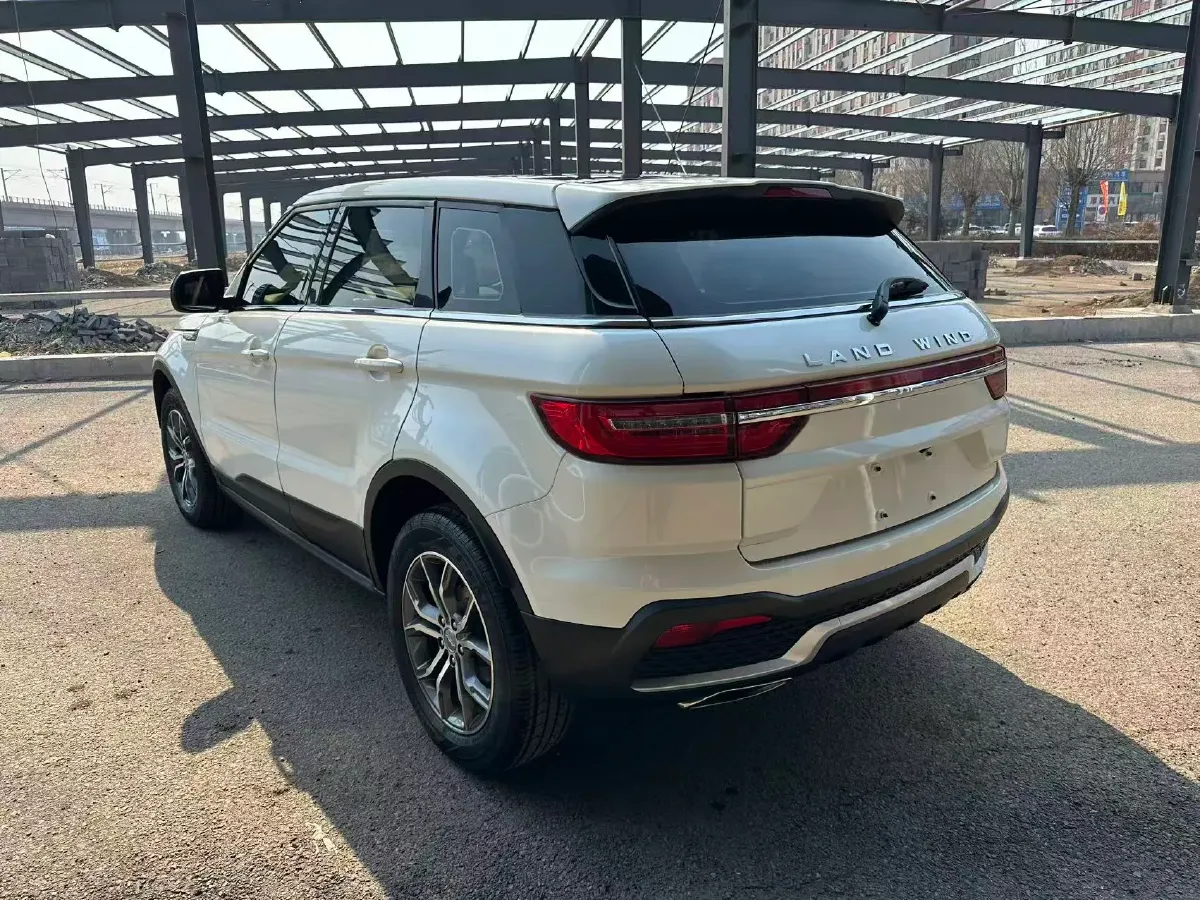 2018 Landwind X7 1.5T 163HP L4 8AT,autocango,china used car exporter,china ev exporter,chinese used car exporter,chinese used ev exporter