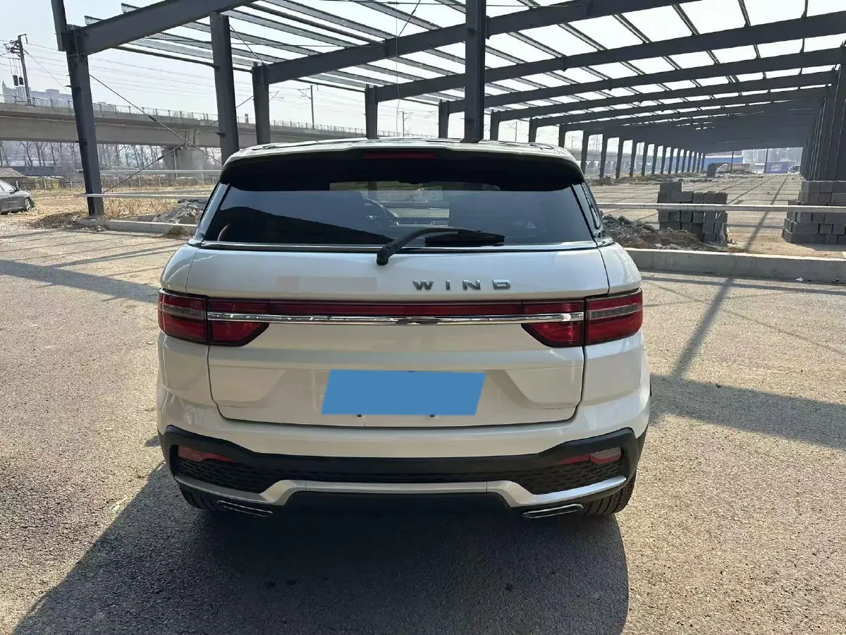 2018 Landwind X7 1.5T 163HP L4 8AT,autocango,china used car exporter,china ev exporter,chinese used car exporter,chinese used ev exporter
