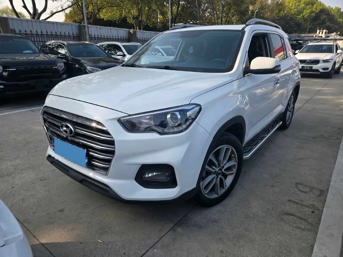 2018 Hyundai ix35 2.0L 160HP L4 6AT,autocango,china used car exporter,china ev exporter,chinese used car exporter,chinese used ev exporter