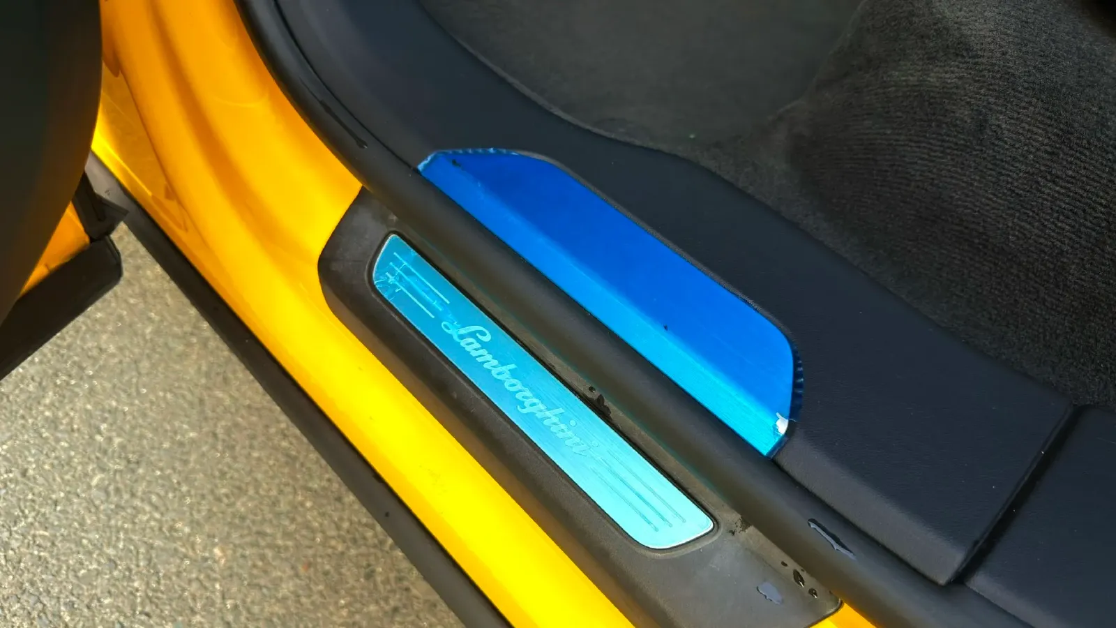 2021 Lamborghini Urus 4.0T 641HP V8 8AT,autocango,china used car exporter,china ev exporter,chinese used car exporter,chinese used ev exporter