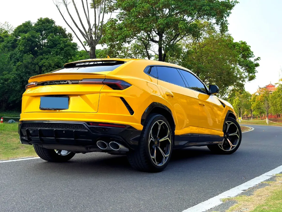 2021 Lamborghini Urus 4.0T 641HP V8 8AT,autocango,china used car exporter,china ev exporter,chinese used car exporter,chinese used ev exporter