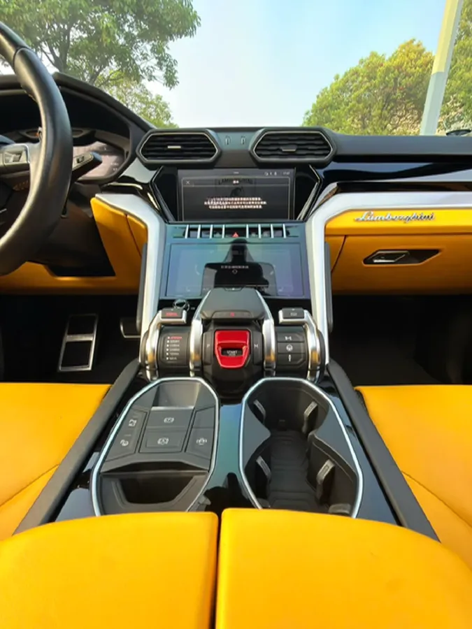 2021 Lamborghini Urus 4.0T 641HP V8 8AT,autocango,china used car exporter,china ev exporter,chinese used car exporter,chinese used ev exporter