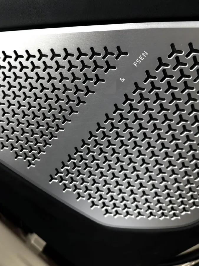 2021 Lamborghini Urus 4.0T 641HP V8 8AT,autocango,china used car exporter,china ev exporter,chinese used car exporter,chinese used ev exporter