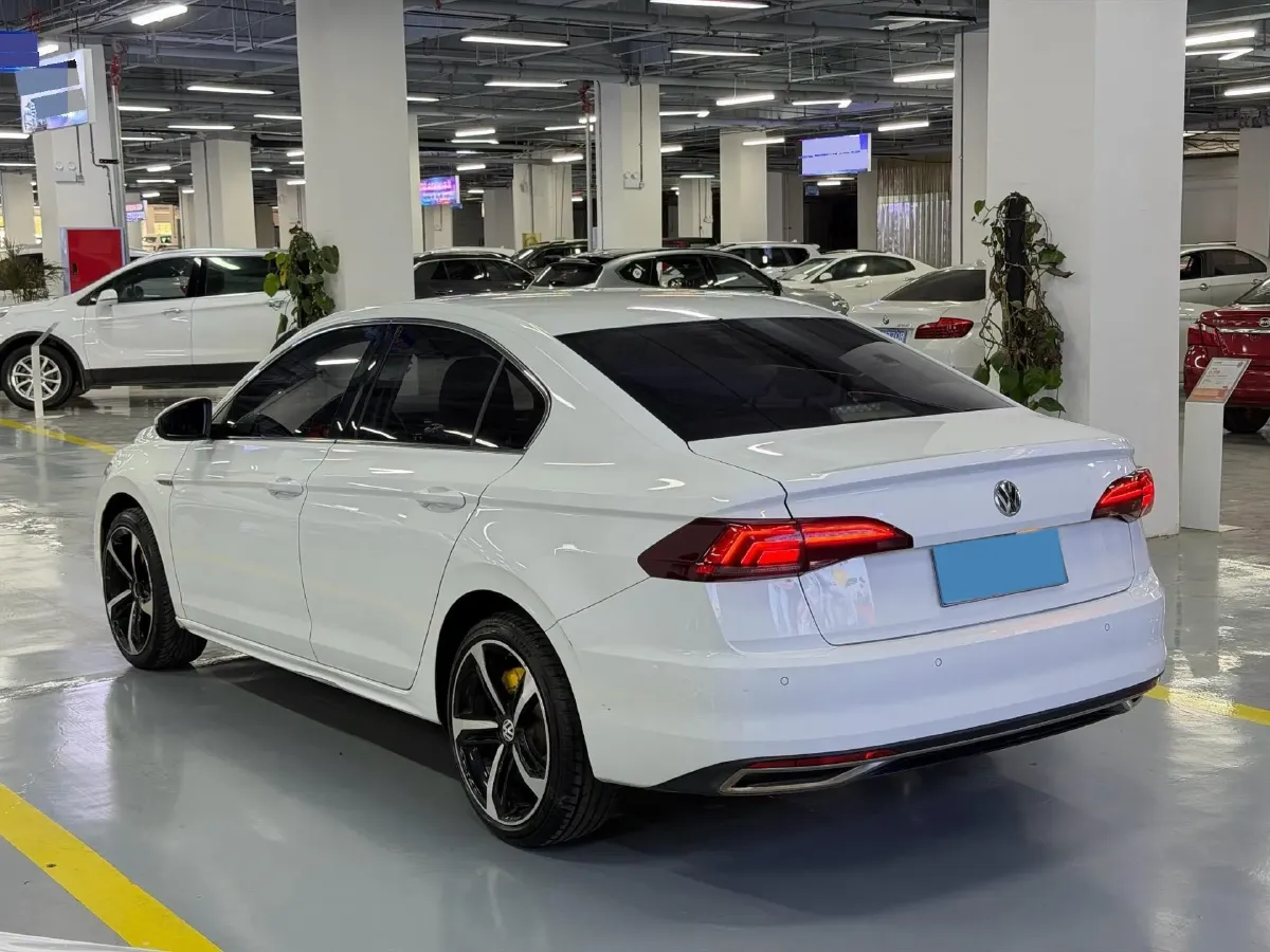 2019 Ford Focus 1.5T 184HP L3 8AT,autocango,china used car exporter,china ev exporter,chinese used car exporter,chinese used ev exporter