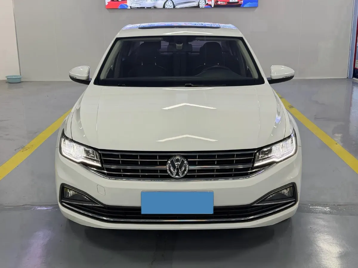 2019 Ford Focus 1.5T 184HP L3 8AT,autocango,china used car exporter,china ev exporter,chinese used car exporter,chinese used ev exporter