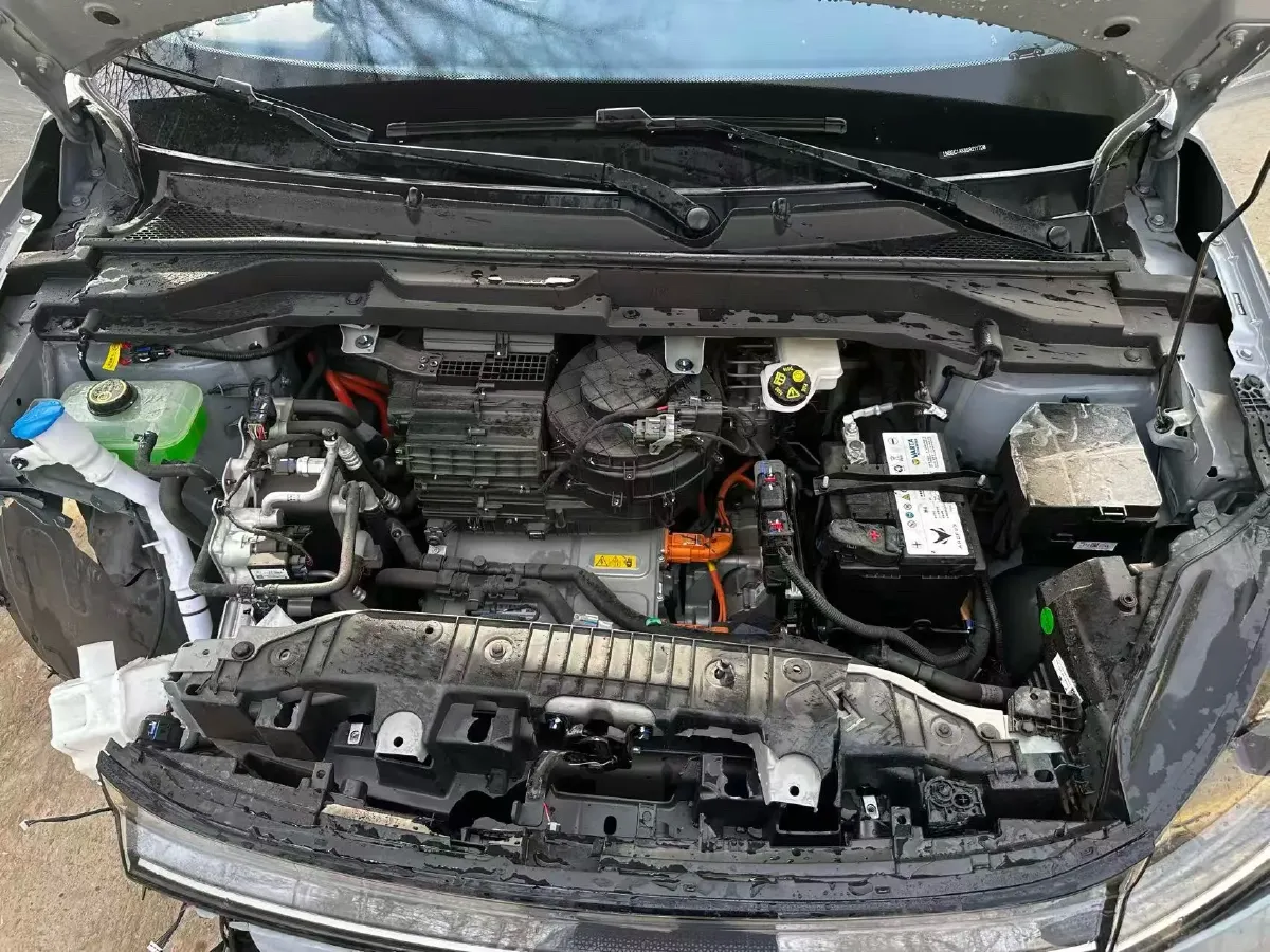 2025 WuLing HongGuang New Energy REEV 99HP REEV,autocango,china used car exporter,china ev exporter,chinese used car exporter,chinese used ev exporter