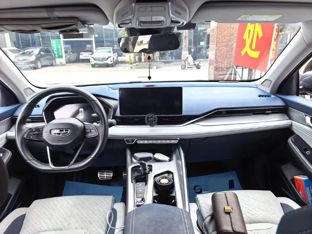 2021 Geely Preface 2.0T 190HP L4 7DCT,autocango,china used car exporter,china ev exporter,chinese used car exporter,chinese used ev exporter