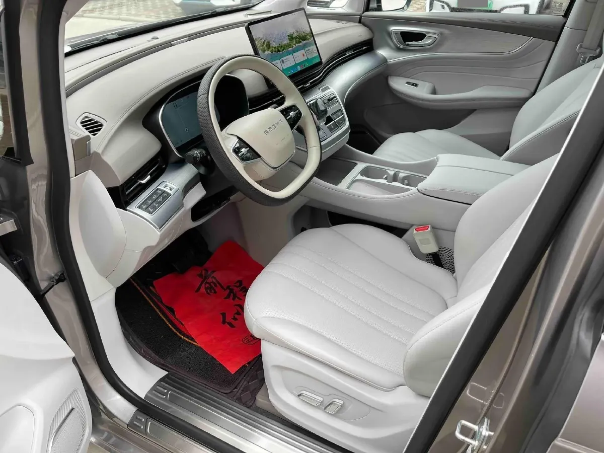 2025 Roewe iMAX8 1.5T 150HP L4 1DHT PHEV 24.7KWH,autocango,china used car exporter,china ev exporter,chinese used car exporter,chinese used ev exporter