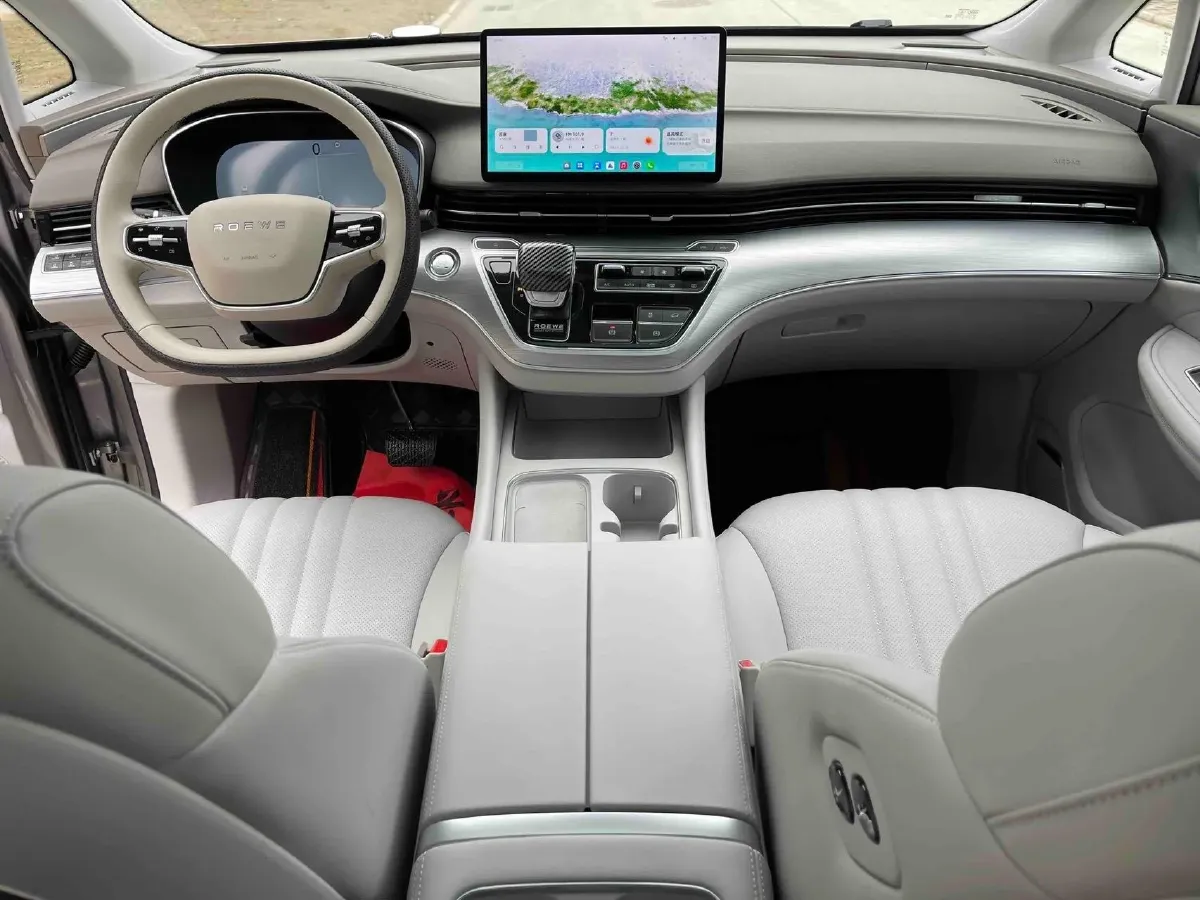 2025 Roewe iMAX8 1.5T 150HP L4 1DHT PHEV 24.7KWH,autocango,china used car exporter,china ev exporter,chinese used car exporter,chinese used ev exporter