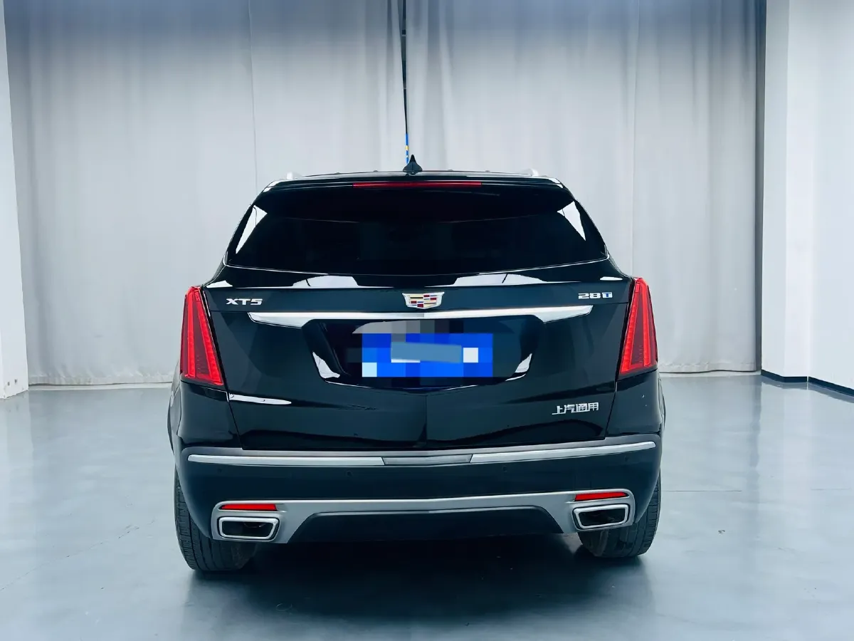 2023 Cadillac XT5 2.0T 237HP L4 9AT,autocango,china used car exporter,china ev exporter,chinese used car exporter,chinese used ev exporter
