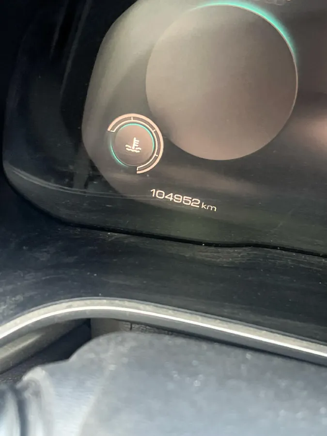 2021 WEY VV6 2.0T 227HP L4 7DCT,autocango,china used car exporter,china ev exporter,chinese used car exporter,chinese used ev exporter