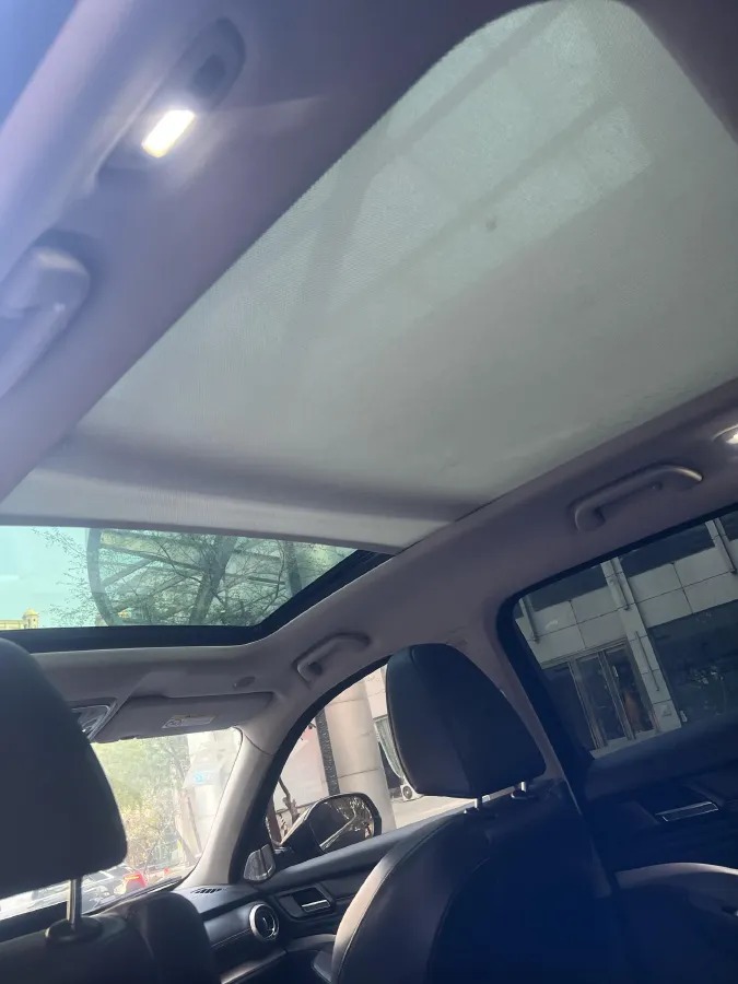 2021 WEY VV6 2.0T 227HP L4 7DCT,autocango,china used car exporter,china ev exporter,chinese used car exporter,chinese used ev exporter