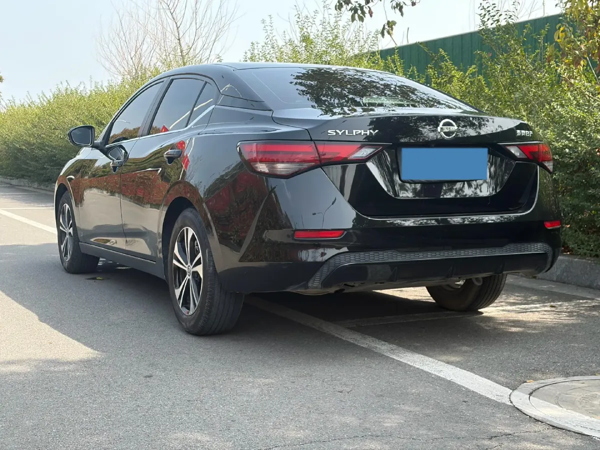 2022 Nissan Sylphy 1.6L 135HP L4 CVT,autocango,china used car exporter,china ev exporter,chinese used car exporter,chinese used ev exporter