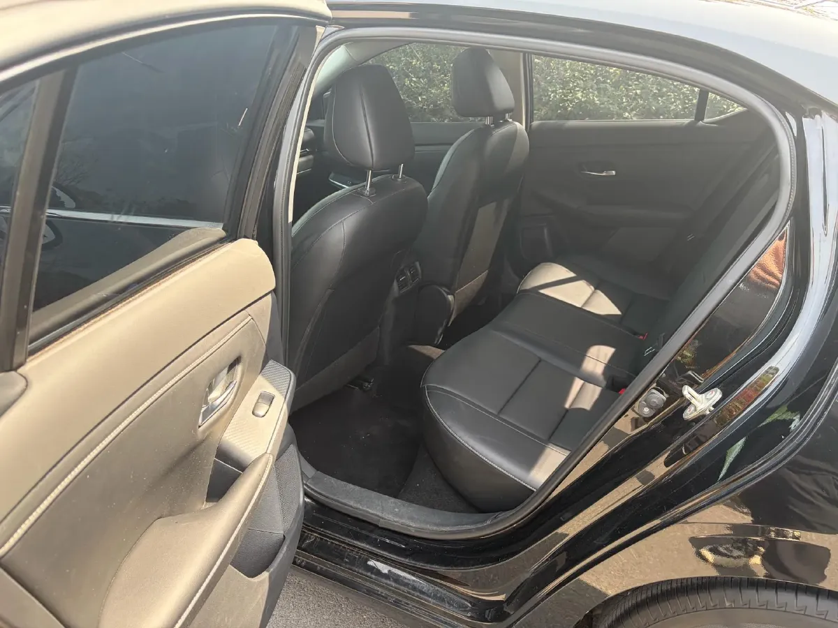 2022 Nissan Sylphy 1.6L 135HP L4 CVT,autocango,china used car exporter,china ev exporter,chinese used car exporter,chinese used ev exporter