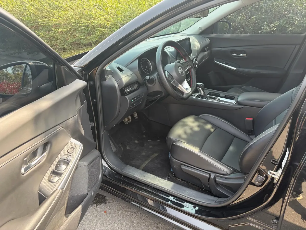 2022 Nissan Sylphy 1.6L 135HP L4 CVT,autocango,china used car exporter,china ev exporter,chinese used car exporter,chinese used ev exporter