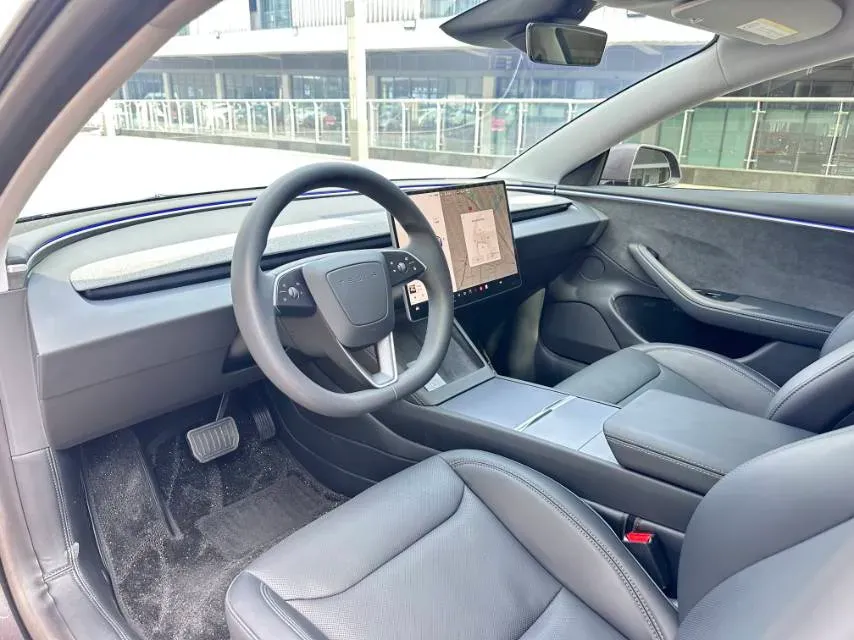 2023 Buick EnvisionPlus 2.0T 237HP L4 9AT,autocango,china used car exporter,china ev exporter,chinese used car exporter,chinese used ev exporter