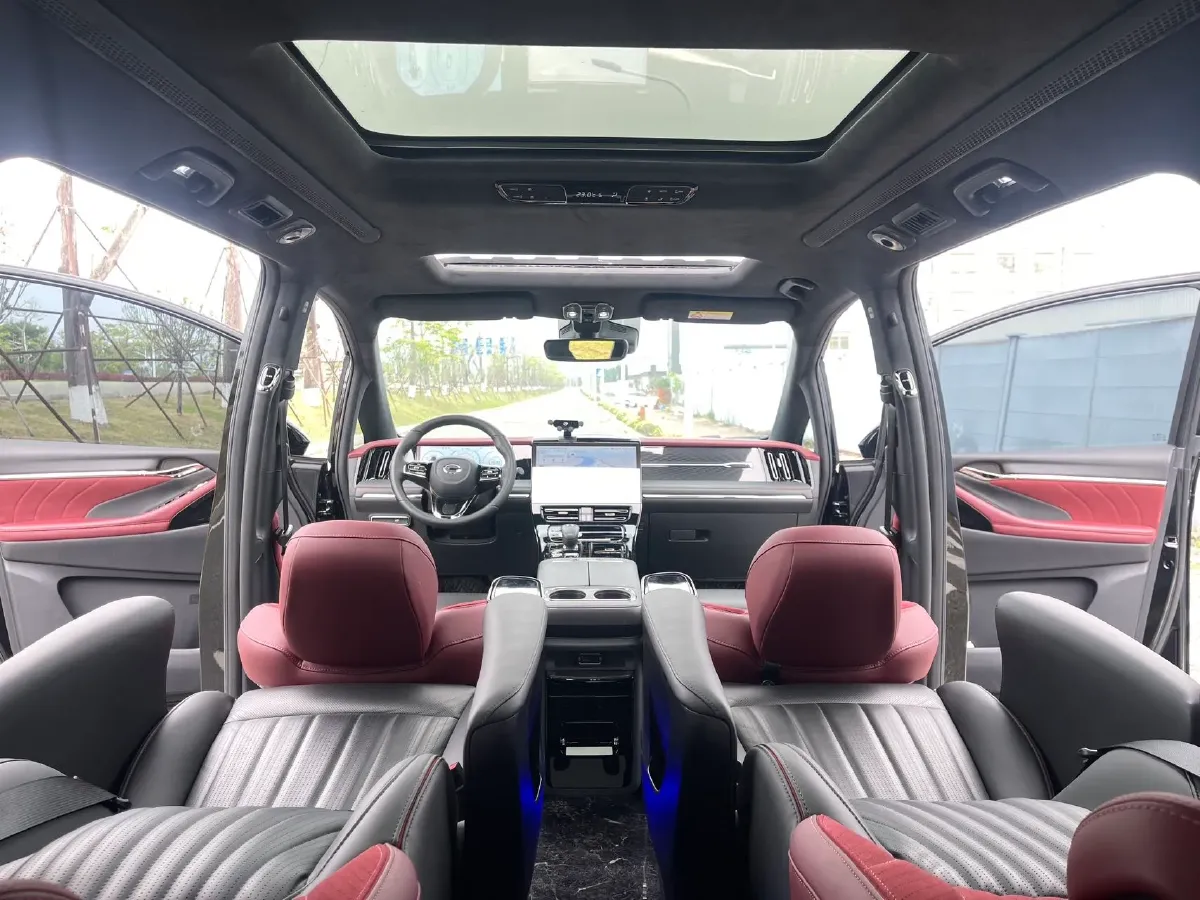 2024 GAC Trumpchi M8 2.0T 252HP L4 8AT,autocango,china used car exporter,china ev exporter,chinese used car exporter,chinese used ev exporter