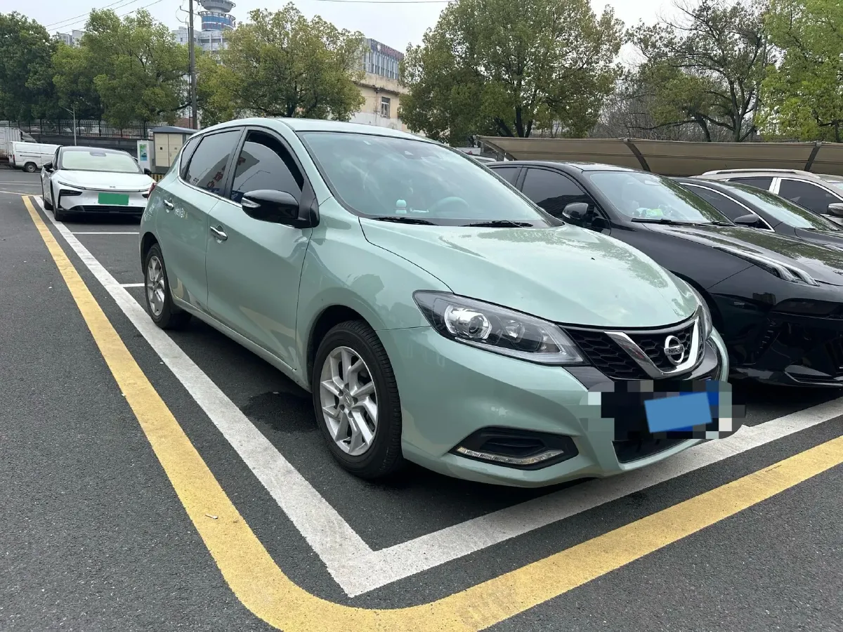 2024 Nissan Tiida 1.6L 122HP L4 CVT,autocango,china used car exporter,china ev exporter,chinese used car exporter,chinese used ev exporter