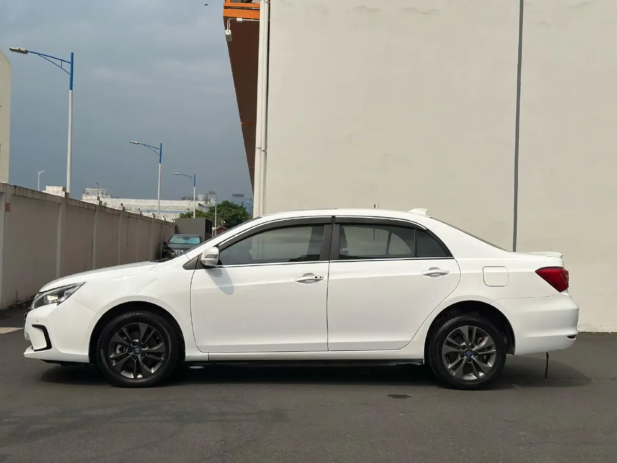 2018 BYD Qin 1.5T 154HP L4 6DCT PHEV 15.2KWH,autocango,china used car exporter,china ev exporter,chinese used car exporter,chinese used ev exporter