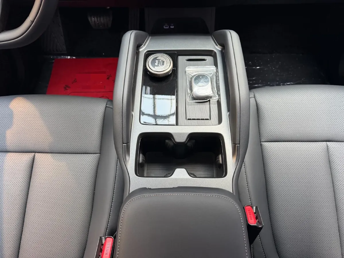 2025 Fulwin FulwinX3 PLUS BEV,autocango,china used car exporter,china ev exporter,chinese used car exporter,chinese used ev exporter