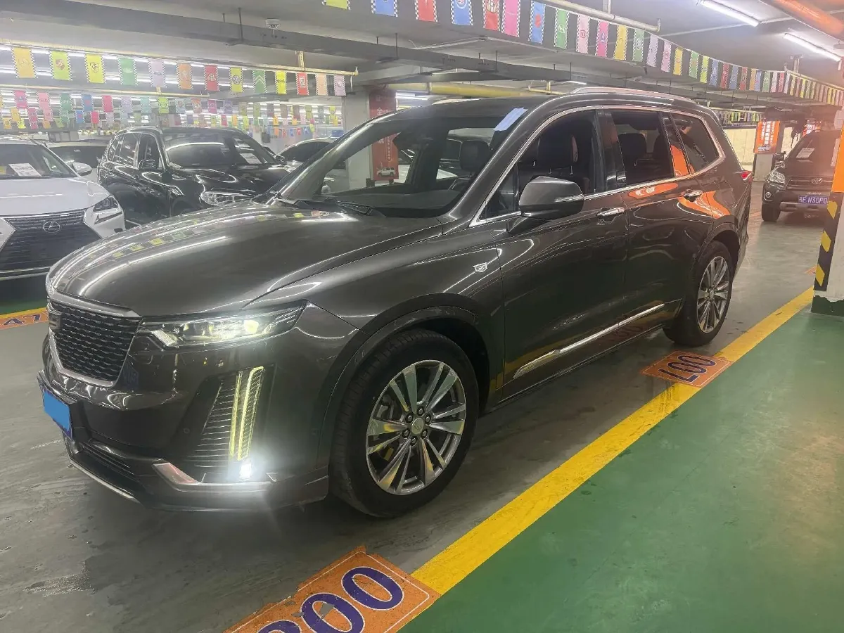 2020 Cadillac XT6 2.0T 241HP L4 9AT,autocango,china used car exporter,china ev exporter,chinese used car exporter,chinese used ev exporter