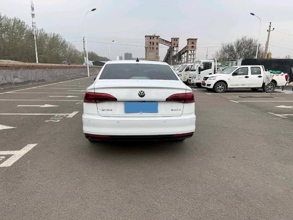 2021 Volkswagen Bora 1.5L 113HP L4 6AT,autocango,china used car exporter,china ev exporter,chinese used car exporter,chinese used ev exporter