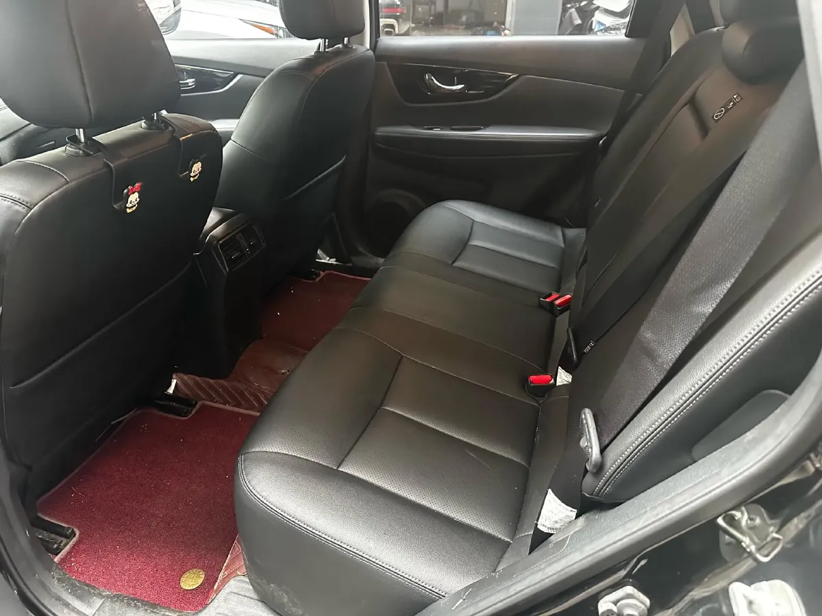 2021 Nissan X-Trail 2.0L 151HP L4 CVT,autocango,china used car exporter,china ev exporter,chinese used car exporter,chinese used ev exporter