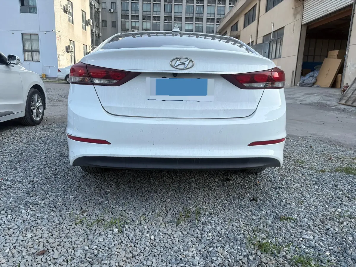 2016 Hyundai Elantra 1.6L 130HP L4 6AT,autocango,china used car exporter,china ev exporter,chinese used car exporter,chinese used ev exporter