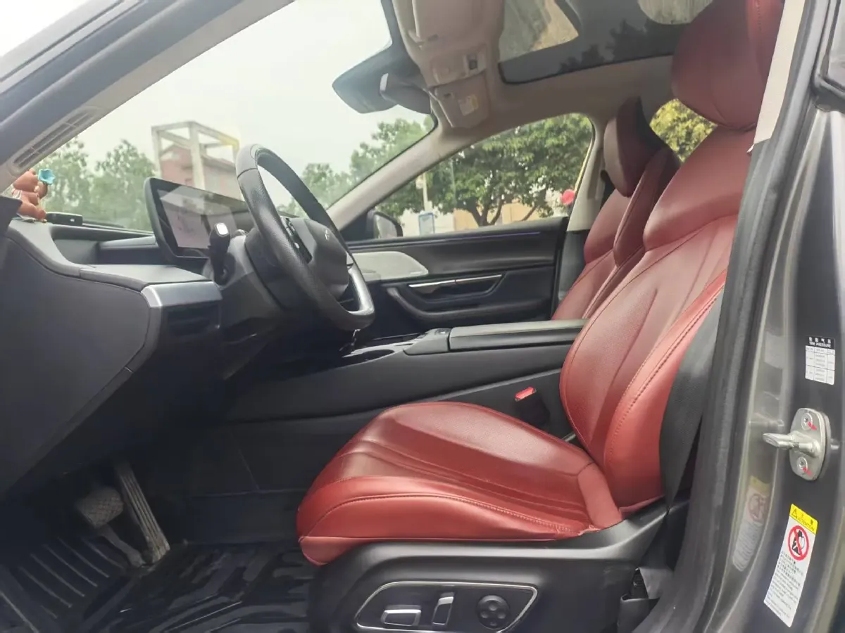 2020 Xpeng P7 BEV 70.8KWH,autocango,china used car exporter,china ev exporter,chinese used car exporter,chinese used ev exporter