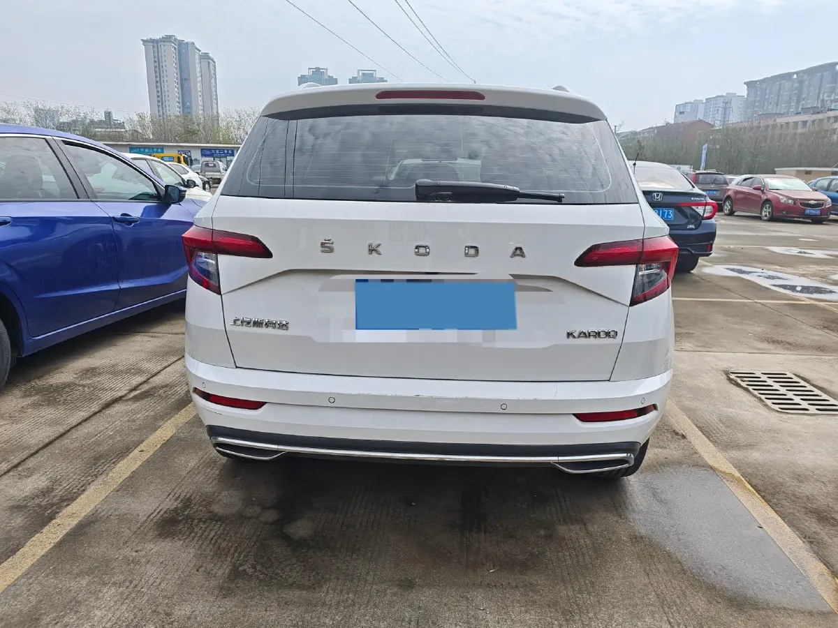 2022 Skoda Karoq 1.4T 150HP L4 7DCT,autocango,china used car exporter,china ev exporter,chinese used car exporter,chinese used ev exporter