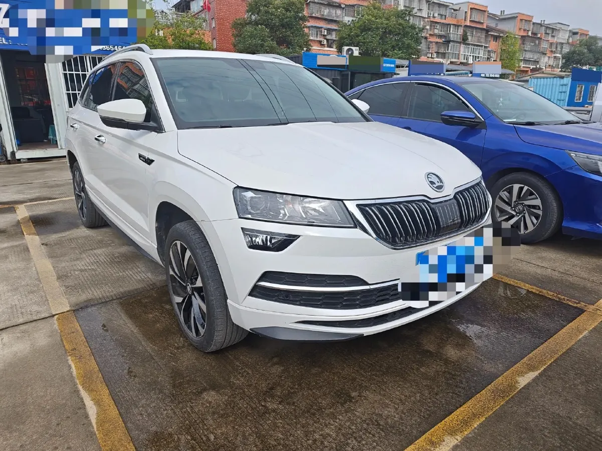 2022 Skoda Karoq 1.4T 150HP L4 7DCT,autocango,china used car exporter,china ev exporter,chinese used car exporter,chinese used ev exporter