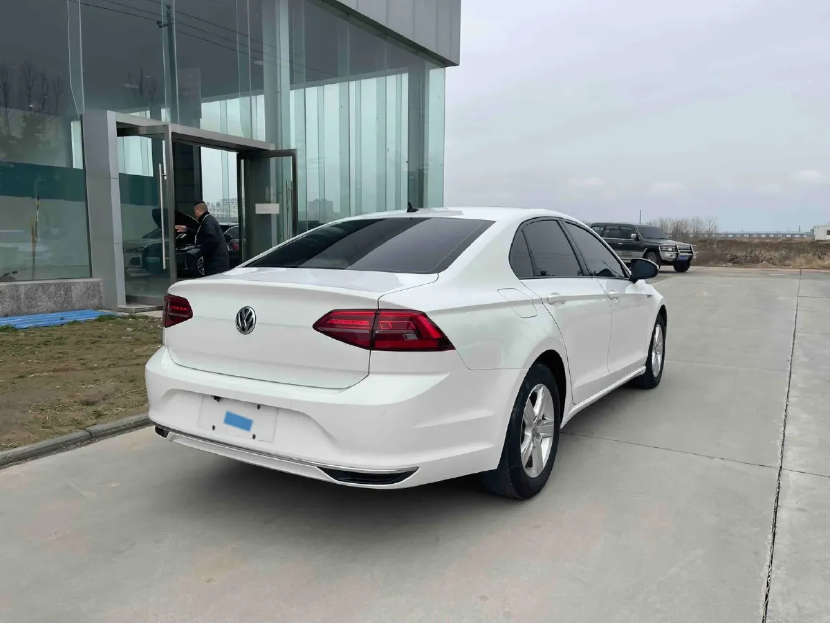 2019 Volkswagen Lamando 1.4T 131HP L4 7DCT,autocango,china used car exporter,china ev exporter,chinese used car exporter,chinese used ev exporter