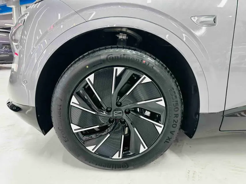 2024 Avatr 07 BEV 82.16KWH,autocango,china used car exporter,china ev exporter,chinese used car exporter,chinese used ev exporter