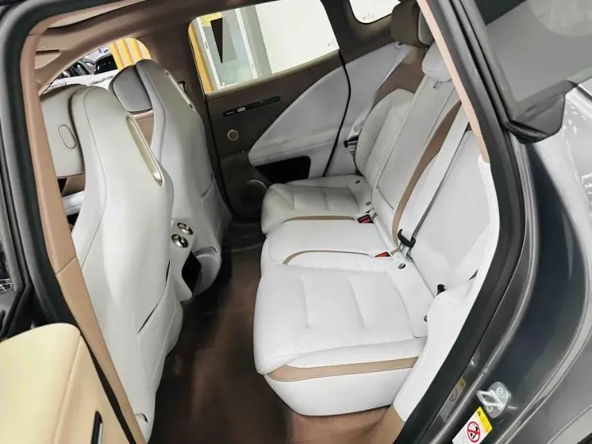 2024 Avatr 07 BEV 82.16KWH,autocango,china used car exporter,china ev exporter,chinese used car exporter,chinese used ev exporter