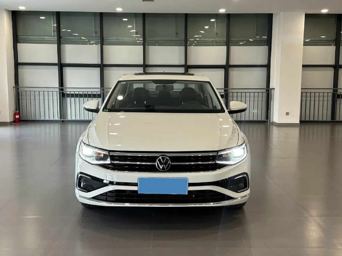 2024 Volkswagen Bora 1.2T 116HP L4 7DCT,autocango,china used car exporter,china ev exporter,chinese used car exporter,chinese used ev exporter