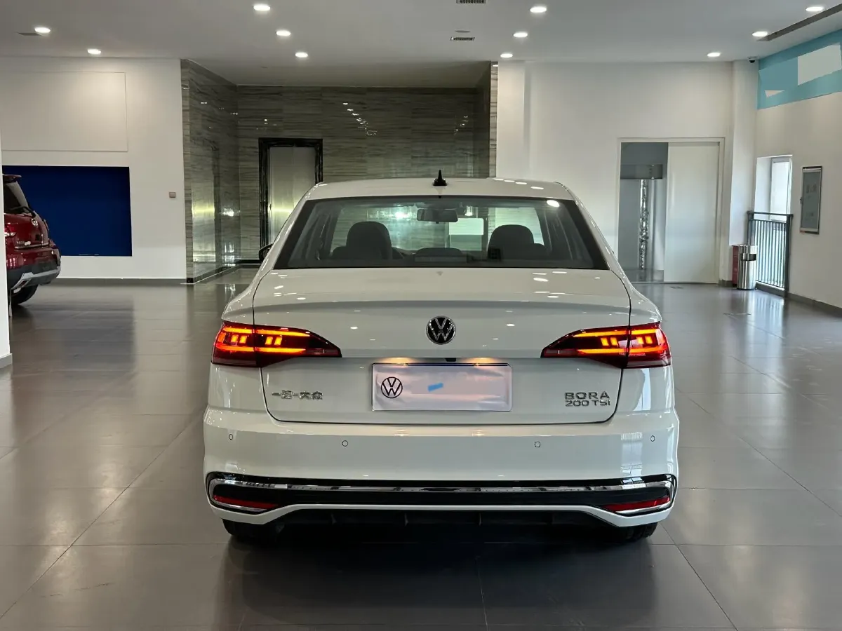 2024 Volkswagen Bora 1.2T 116HP L4 7DCT,autocango,china used car exporter,china ev exporter,chinese used car exporter,chinese used ev exporter