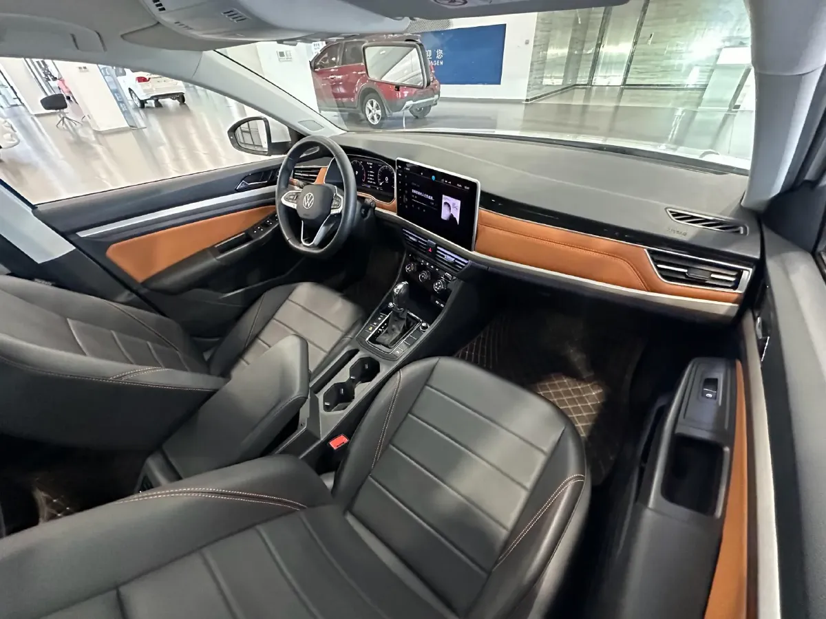 2024 Volkswagen Bora 1.2T 116HP L4 7DCT,autocango,china used car exporter,china ev exporter,chinese used car exporter,chinese used ev exporter