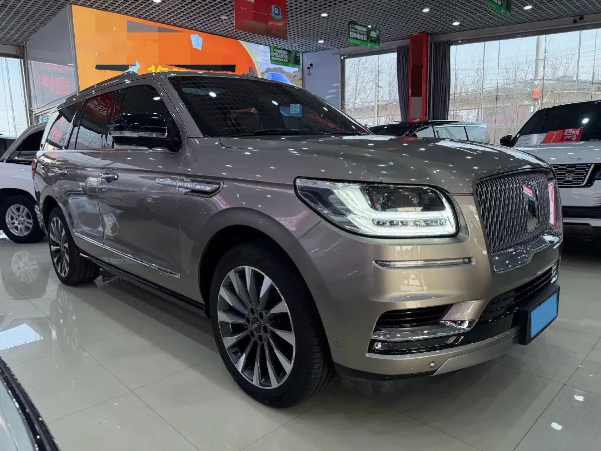 2019 Lincoln Navigator 3.5T 388HP V6 10AT,autocango,china used car exporter,china ev exporter,chinese used car exporter,chinese used ev exporter
