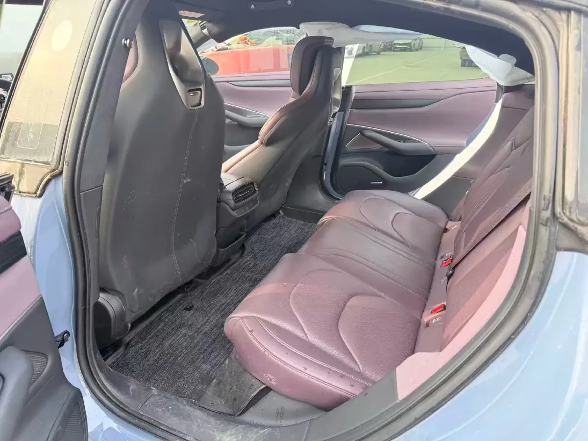 2024 MI SU7 BEV 101KWH,autocango,china used car exporter,china ev exporter,chinese used car exporter,chinese used ev exporter