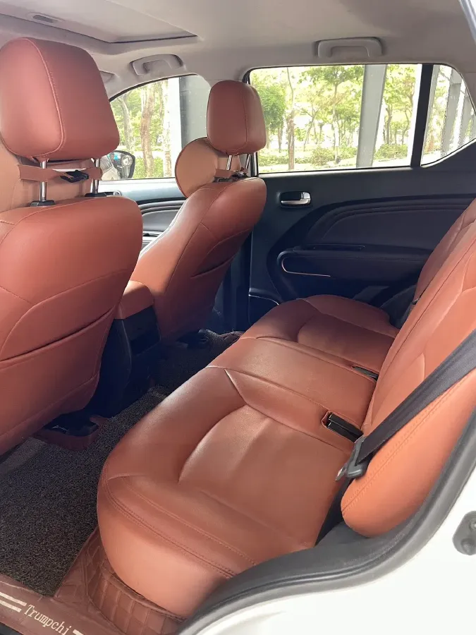 2017 GAC Trumpchi GS3 1.3T 137HP L4 6AT,autocango,china used car exporter,china ev exporter,chinese used car exporter,chinese used ev exporter