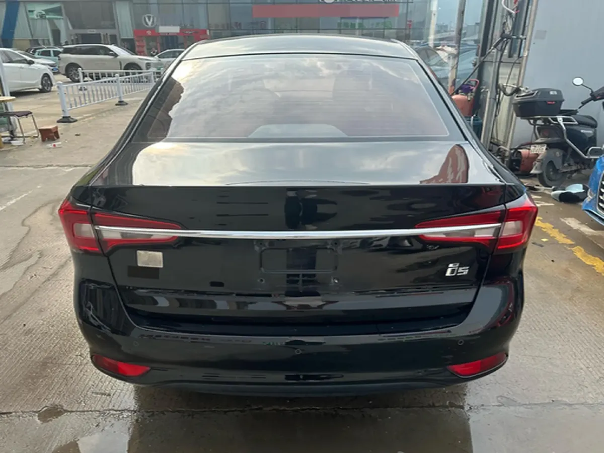 2019 Roewe i5 1.5L 120HP L4 CVT,autocango,china used car exporter,china ev exporter,chinese used car exporter,chinese used ev exporter