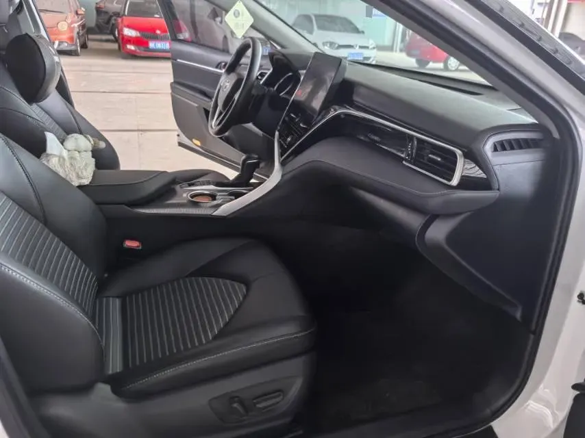2022 Toyota Camry 2.0L 178HP L4 CVT,autocango,china used car exporter,china ev exporter,chinese used car exporter,chinese used ev exporter