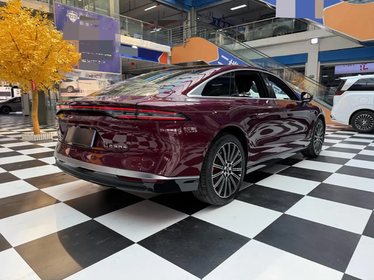 2025 Fulwin FulwinA9L 1.5T 156HP L4 1DHT PHEV,autocango,china used car exporter,china ev exporter,chinese used car exporter,chinese used ev exporter