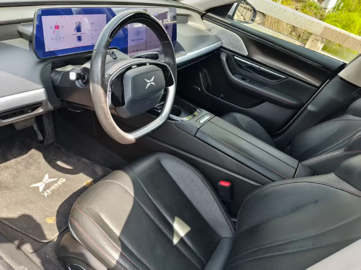 2022 Xpeng P7 BEV 83.1KWH,autocango,china used car exporter,china ev exporter,chinese used car exporter,chinese used ev exporter