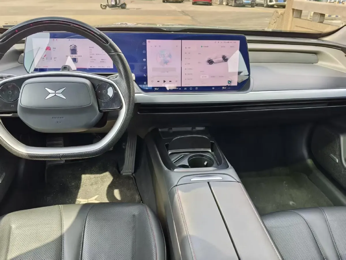 2022 Xpeng P7 BEV 83.1KWH,autocango,china used car exporter,china ev exporter,chinese used car exporter,chinese used ev exporter