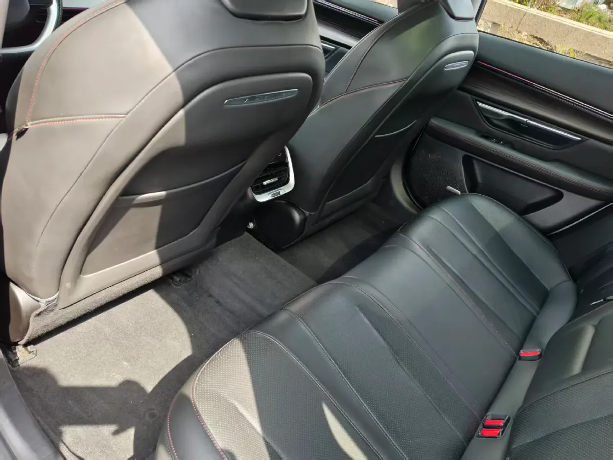 2022 Xpeng P7 BEV 83.1KWH,autocango,china used car exporter,china ev exporter,chinese used car exporter,chinese used ev exporter