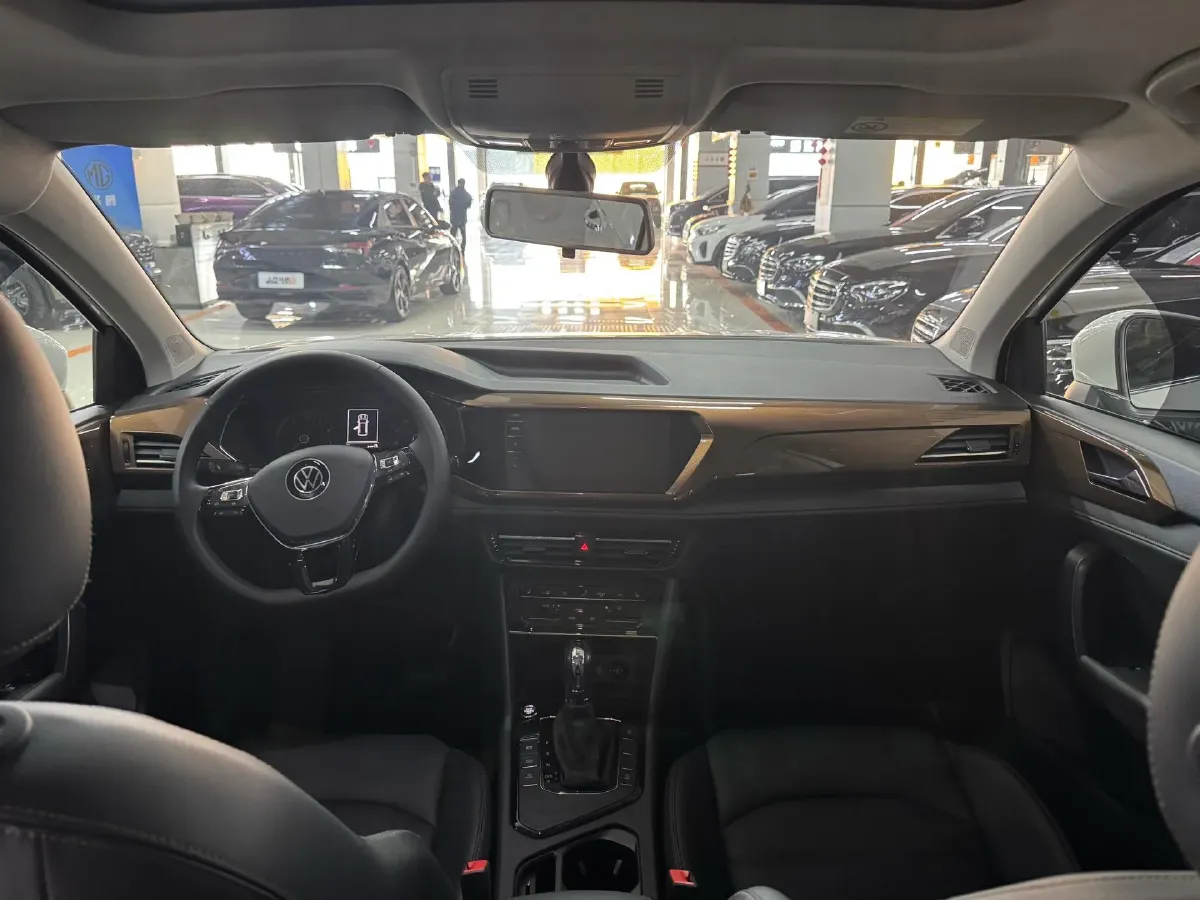 2021 Volkswagen Tharu 1.4T 150HP L4 7DCT,autocango,china used car exporter,china ev exporter,chinese used car exporter,chinese used ev exporter