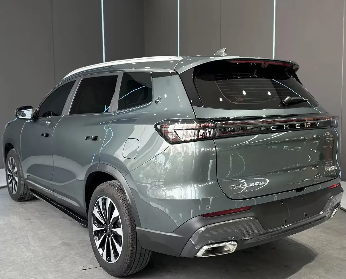 2025 Chery Tiggo 8 Plus 1.6T 197HP L4 7DCT,autocango,china used car exporter,china ev exporter,chinese used car exporter,chinese used ev exporter